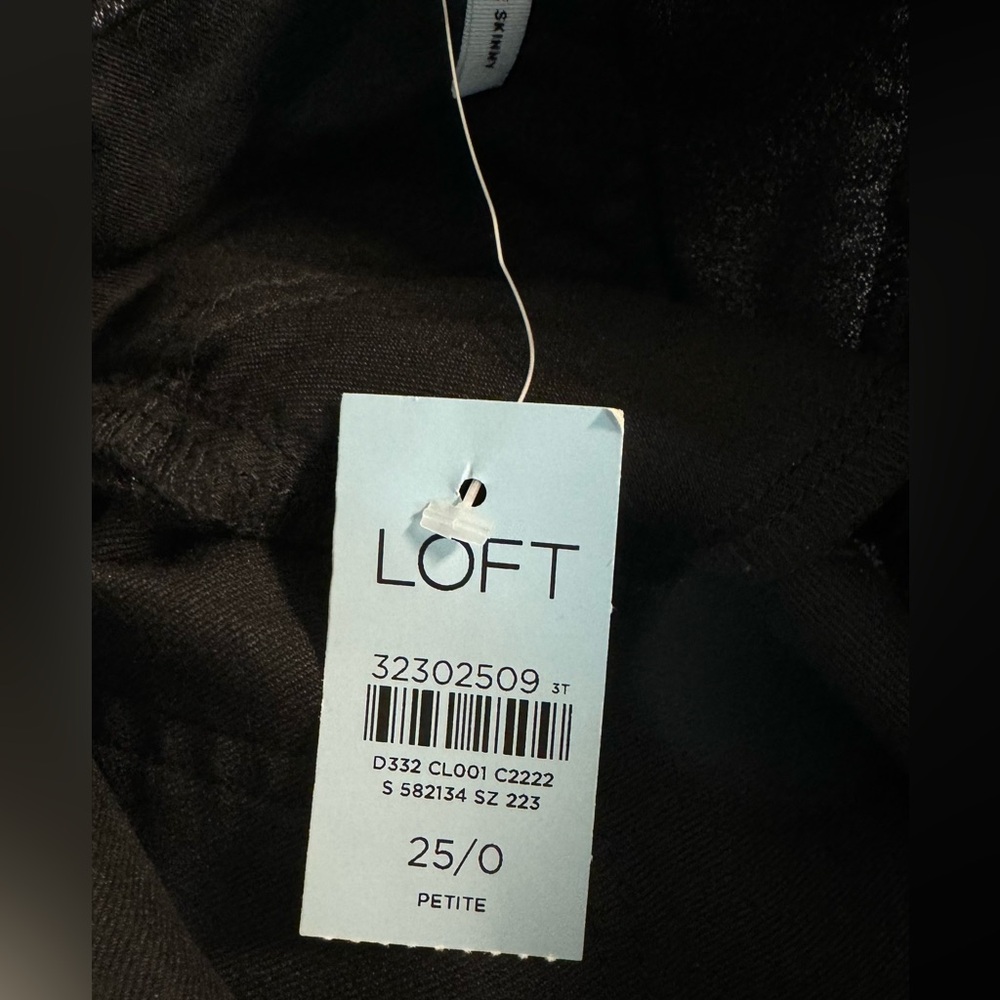 LOFT Shimmer High Rise Skinny Jeans in Black - Picture 10 of 12